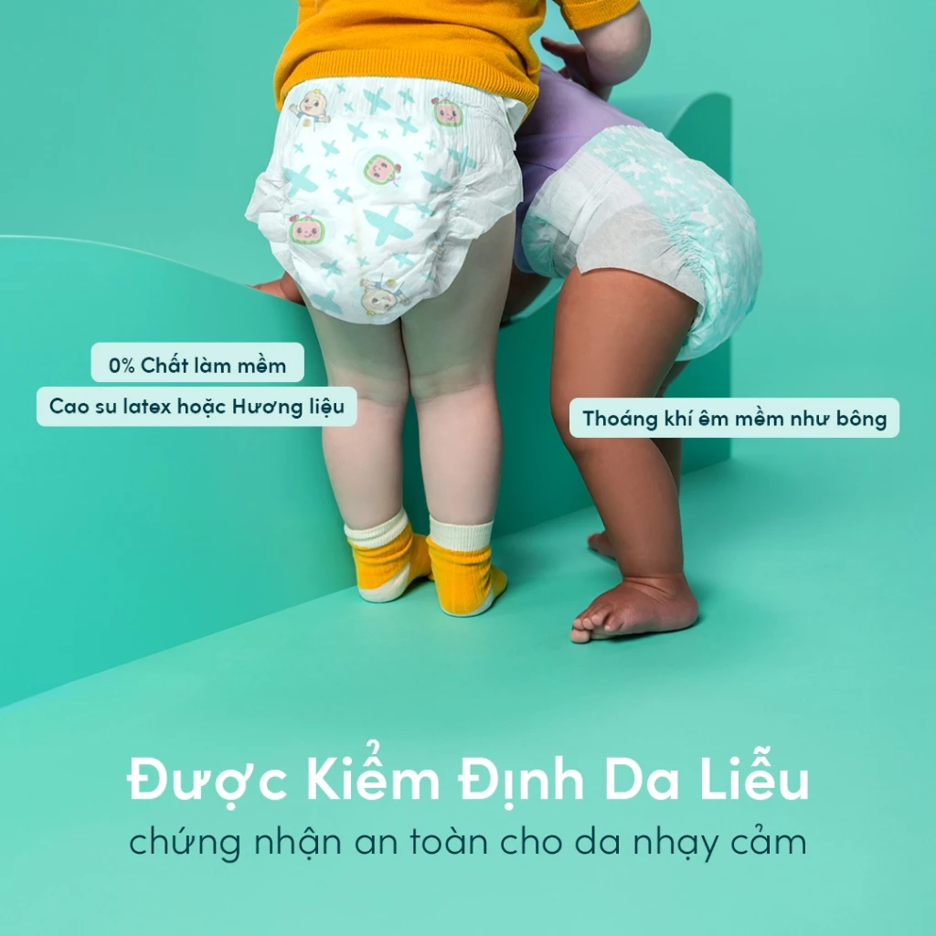 Two toddlers wearing Rascals, dermatologically tested